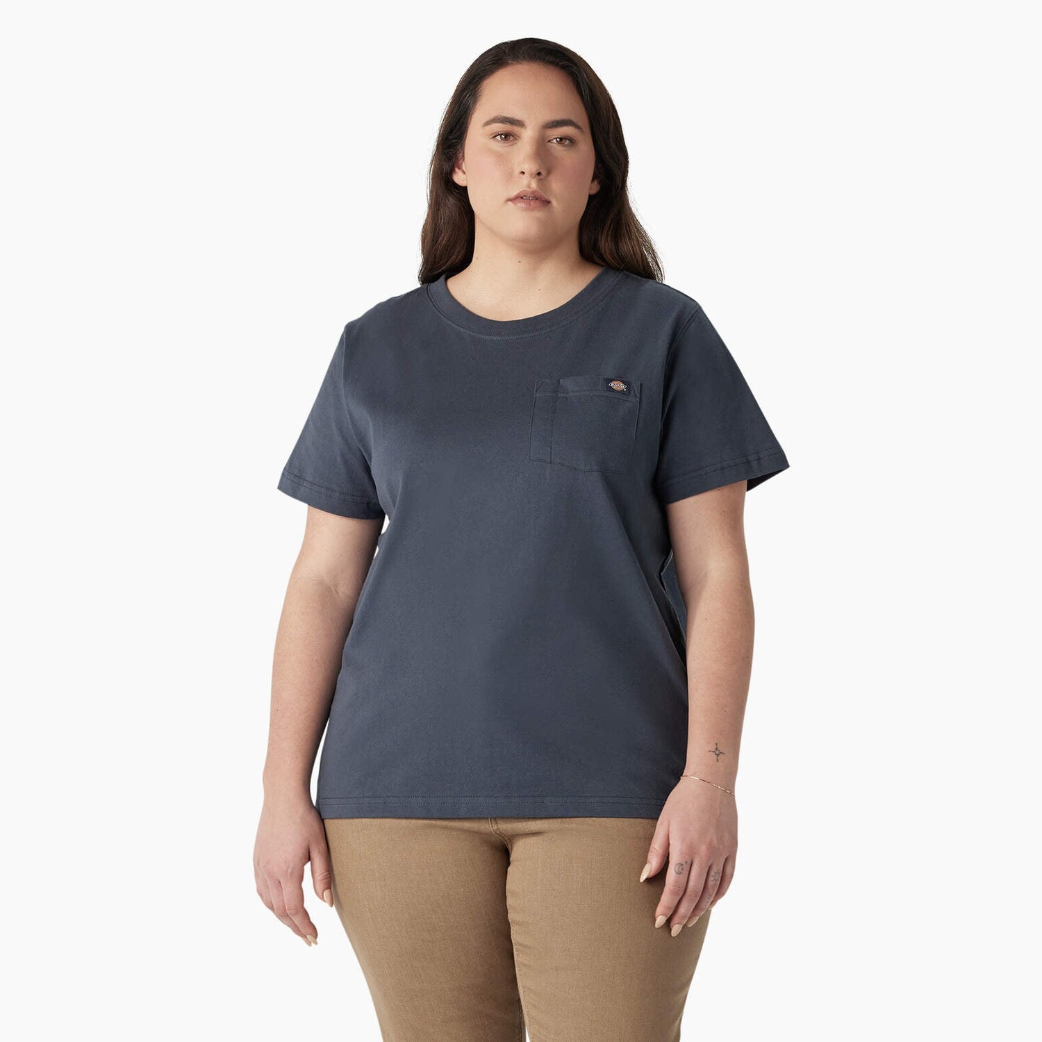 Женская футболка тяжелого веса с короткими рукавами Dickies Plus, цвет Airforce Blue (Af)
Женская футболка тяжелого веса с короткими рукавами Dickies Plus, цвет Airforce Blue (Af)