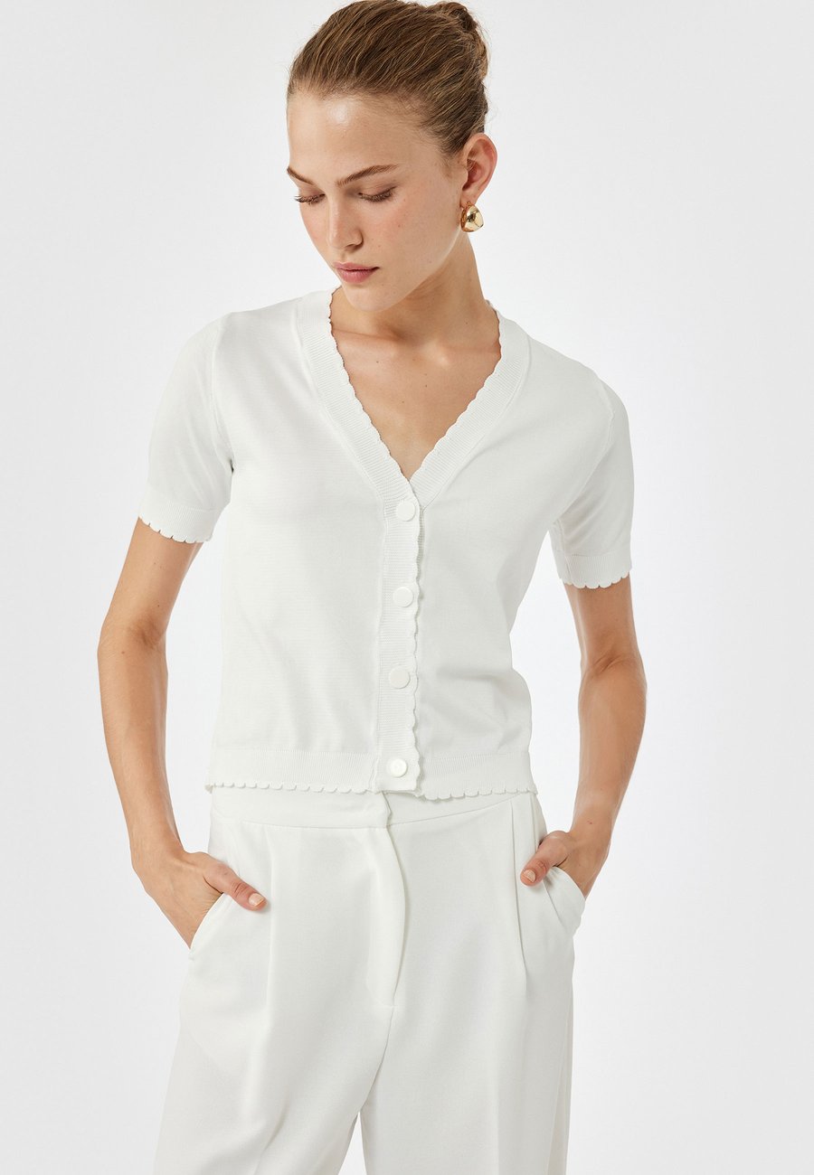 Кардиган Koton SHORT SLEEVE , White
Кардиган Koton SHORT SLEEVE , White