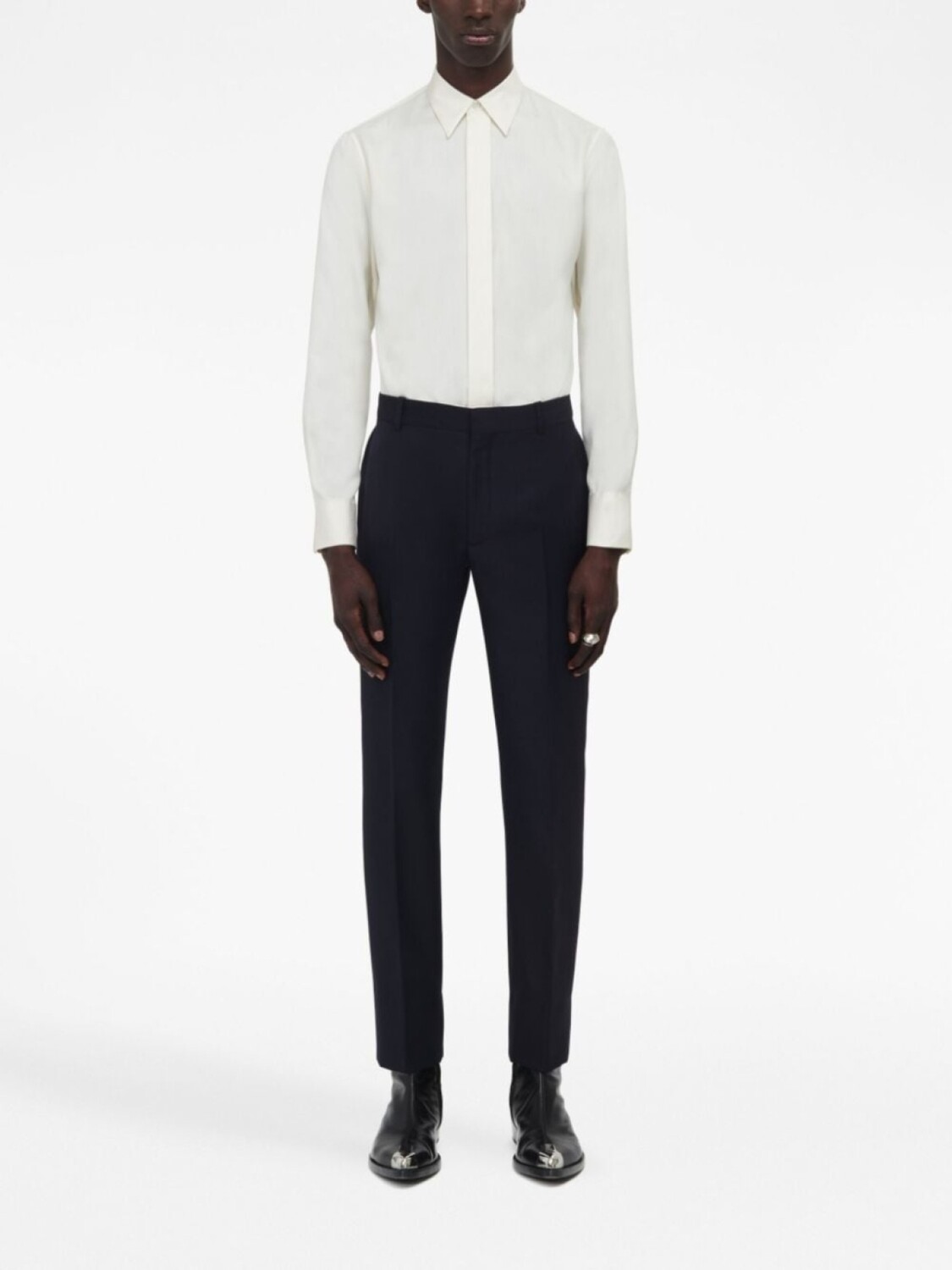 Alexander McQueen укороченные брюки прямого кроя, черный
Alexander McQueen укороченные брюки прямого кроя, черный