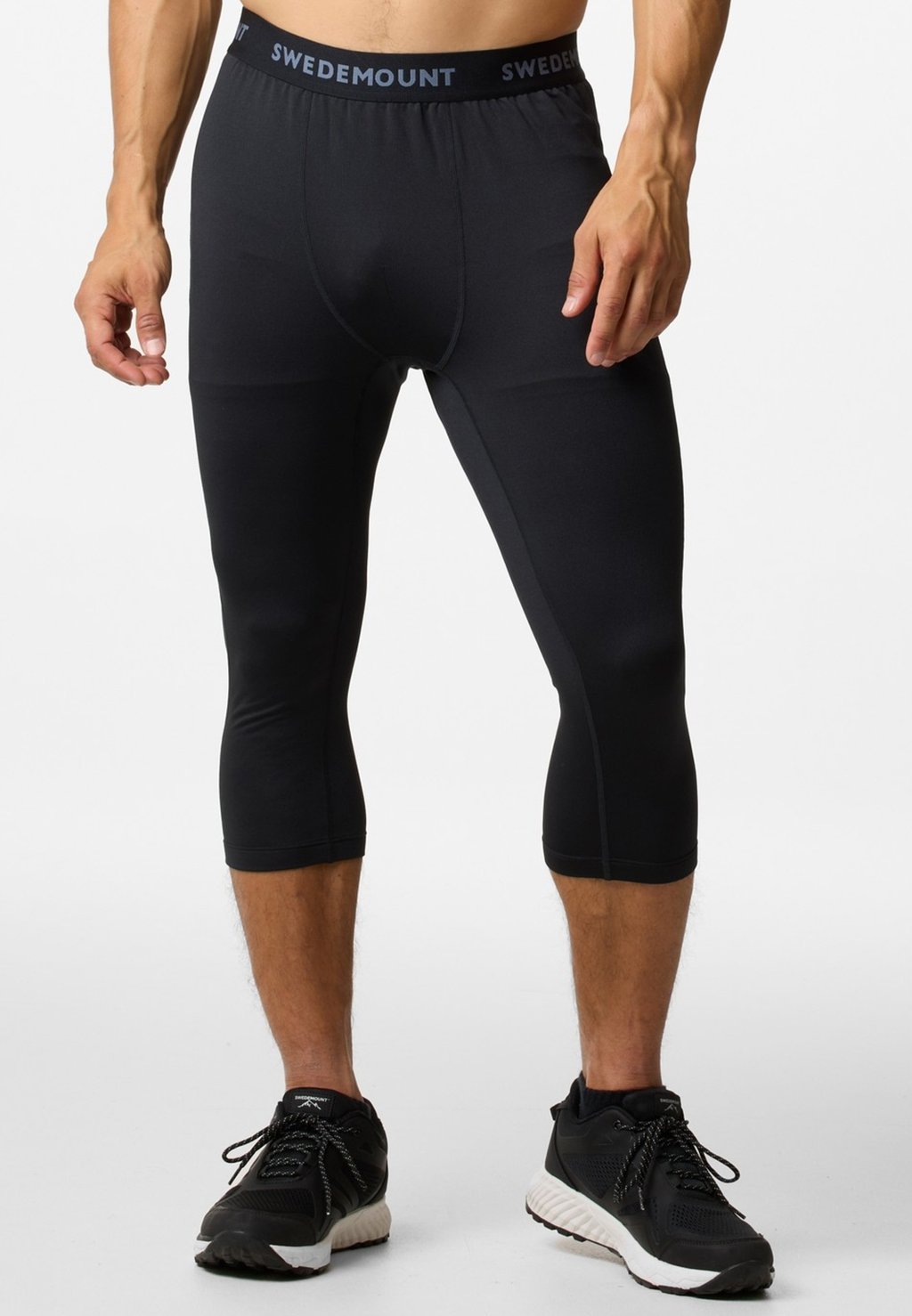 Базовый слой Swedemount, черный
Базовый слой Swedemount, черный