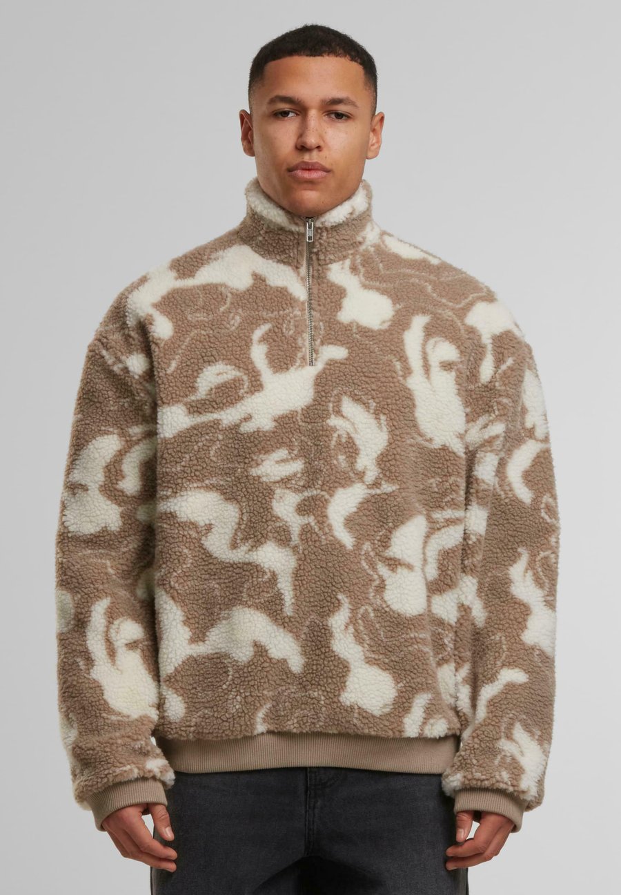 Джемпер Urban Classics PATTERN TROYER, Sandswirl/Multi-Coloured
Джемпер Urban Classics PATTERN TROYER, Sandswirl/Multi-Coloured