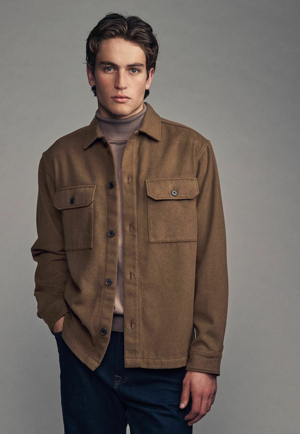 Летняя куртка REGULAR FIT - TWIN POCKET Next, коричневый 
Летняя куртка REGULAR FIT - TWIN POCKET Next, коричневый