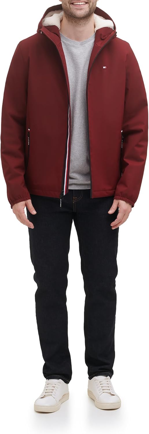 Мужская стеганая куртка с капюшоном Tommy Hilfiger, Clean Cabernet
Мужская стеганая куртка с капюшоном Tommy Hilfiger, Clean Cabernet