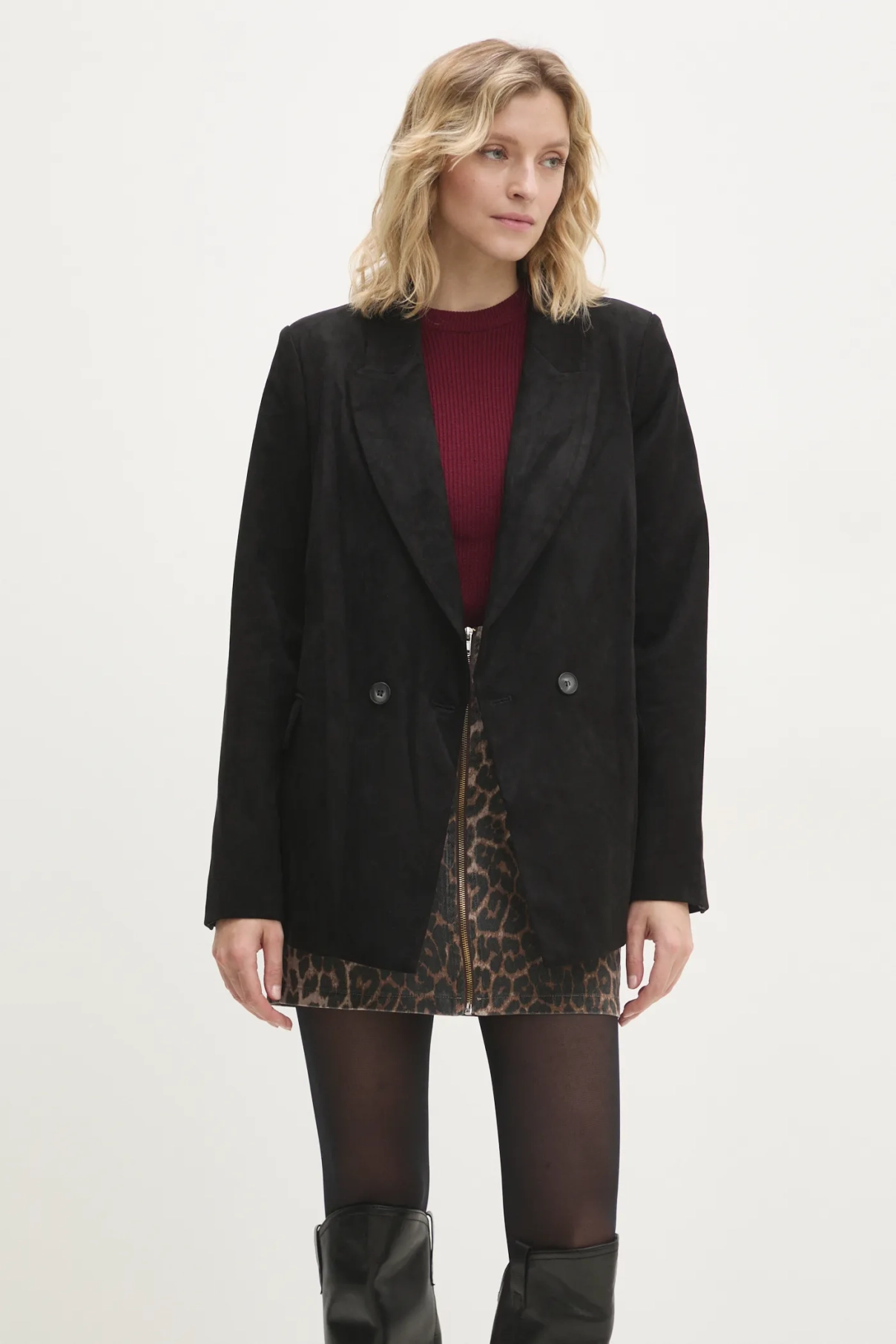 Блейзер Answear Lab, черный
Блейзер Answear Lab, черный