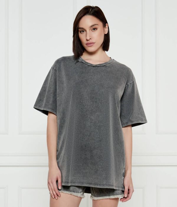 Футболка женская Michael Kors свободного кроя в стиле гранж, серый
Футболка женская Michael Kors свободного кроя в стиле гранж, серый