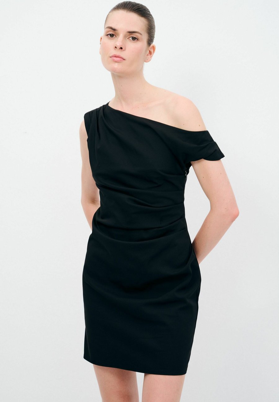 Платье adL Day dress, Black
Платье adL Day dress, Black