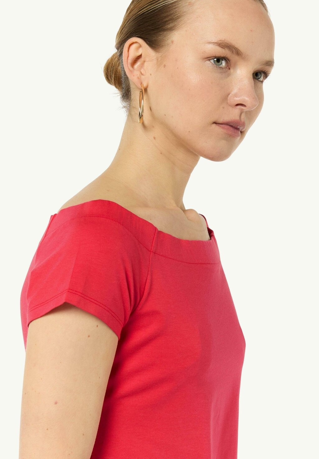 Базовая футболка comma, коралл 
Базовая футболка comma, коралл