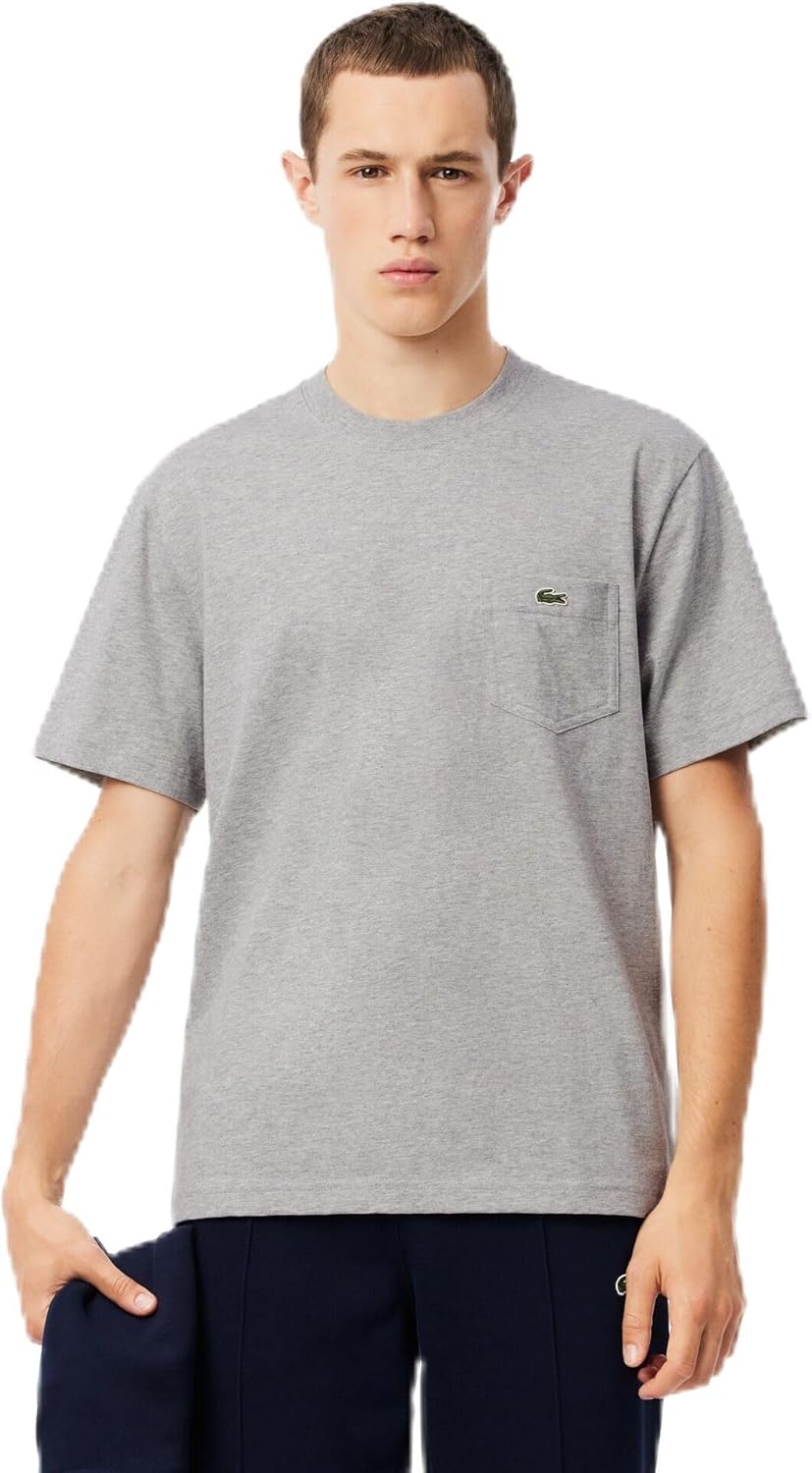 Мужская хлопковая футболка Lacoste с нагрудным карманом, Silver Chine Pocket
Мужская хлопковая футболка Lacoste с нагрудным карманом, Silver Chine Pocket