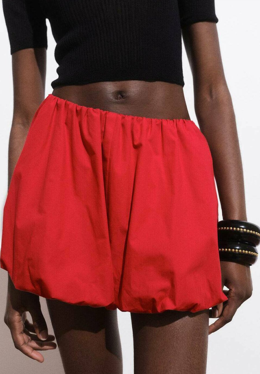 Шорты Mango BALLOON MINI , Red
Шорты Mango BALLOON MINI , Red