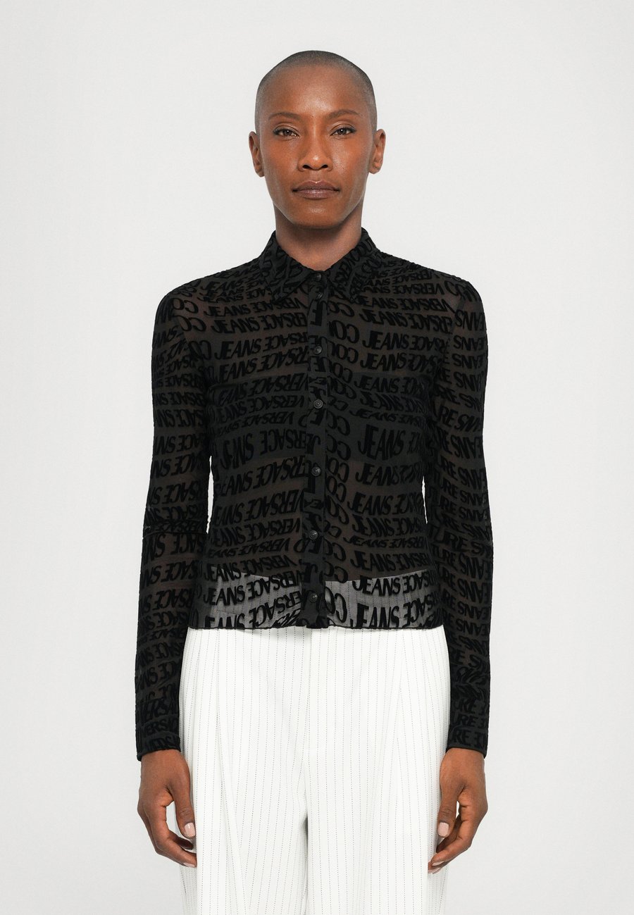 Блуза Versace Jeans Couture Button-down blouse, Black
Блуза Versace Jeans Couture Button-down blouse, Black