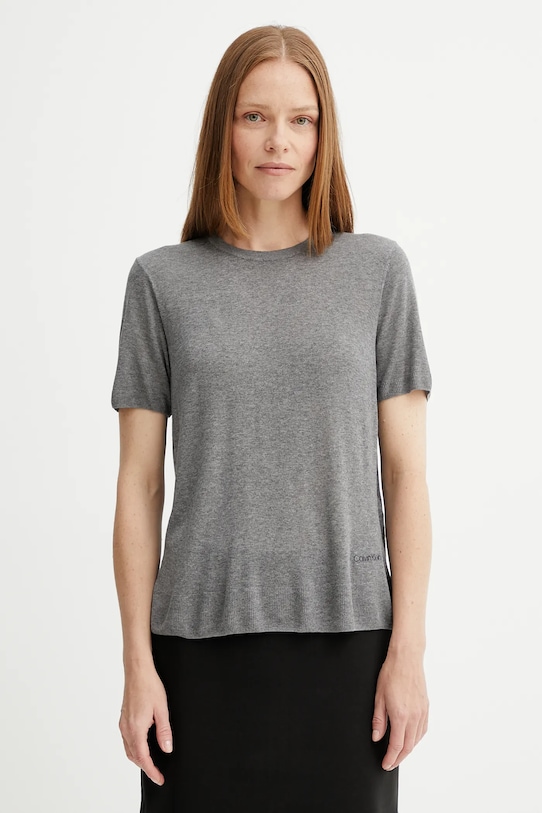 Футболка Calvin Klein, серый
Футболка Calvin Klein, серый