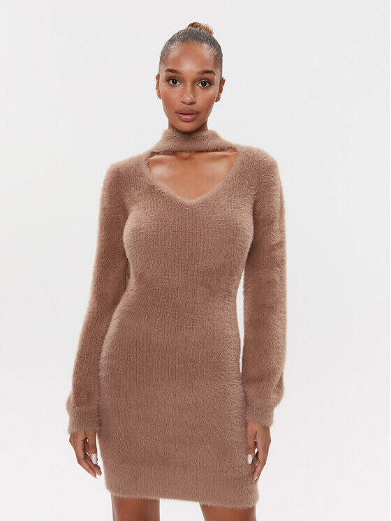 Трикотажное платье приталенного кроя Guess, мультиколор
Трикотажное платье приталенного кроя Guess, мультиколор