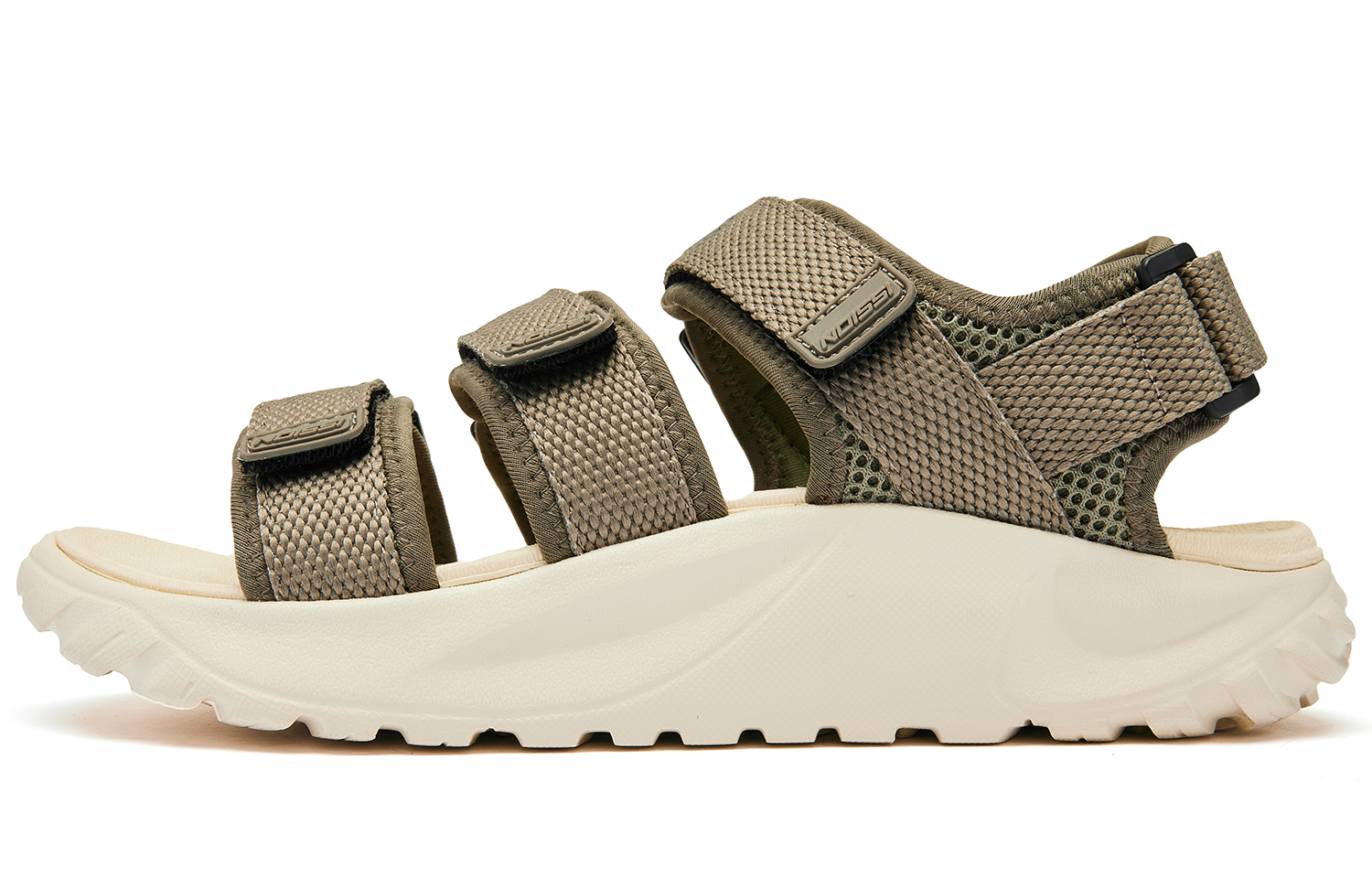 QIAODAN Пляжные сандалии мужские Deep Well Black 
QIAODAN Пляжные сандалии мужские Deep Well Black