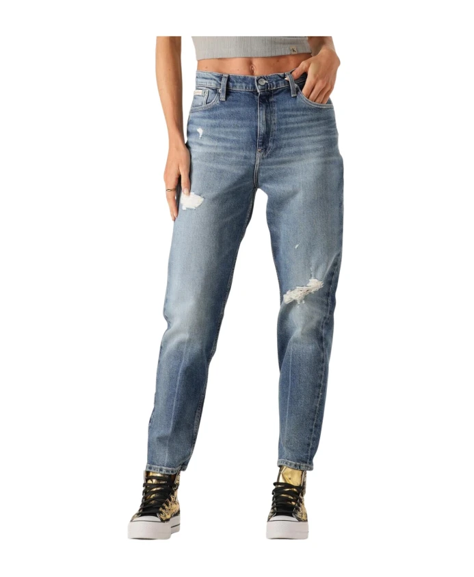 Синие джинсы-мом - стильный и удобный вариант. Calvin Klein, синий
Синие джинсы-мом - стильный и удобный вариант. Calvin Klein, синий