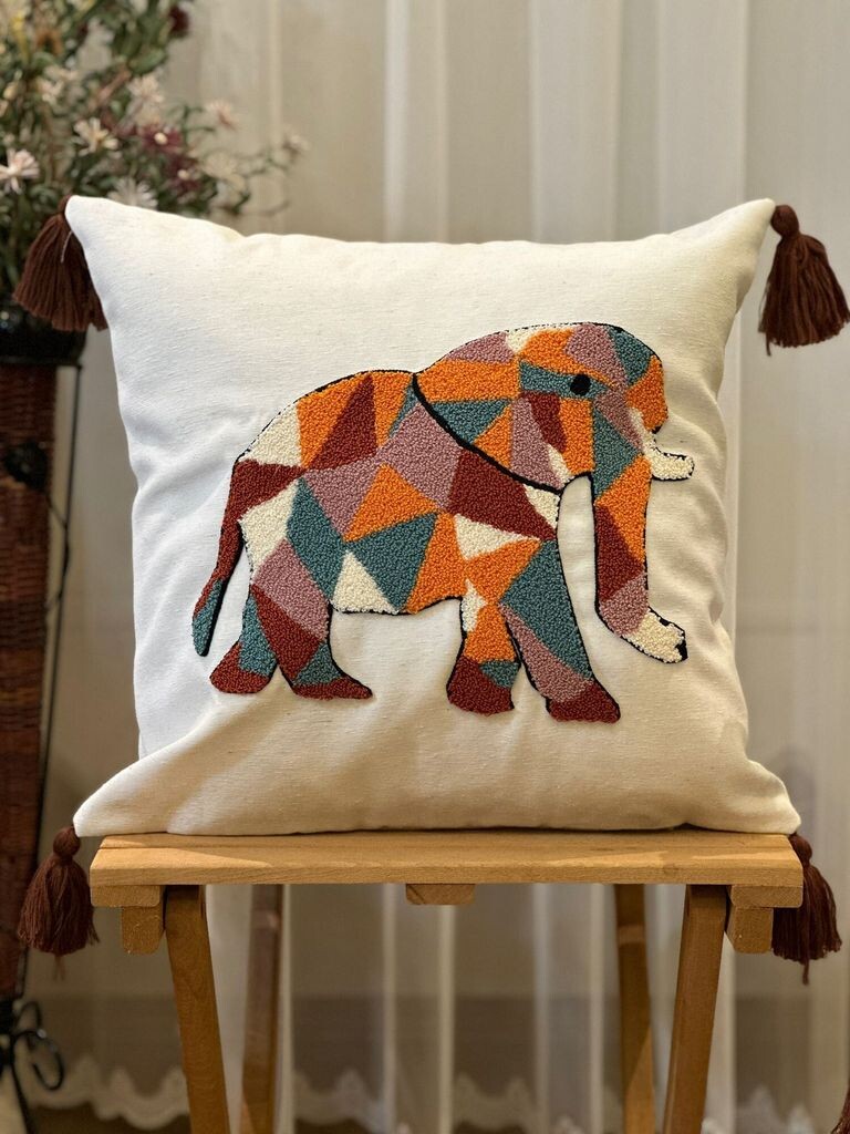 Evila Originals, Punch Cushion v55 - Multicolor, подушка, разноцветная, 100 % ПОЛИЭСТЕР, 43 x 43 см
Evila Originals, Punch Cushion v55 - Multicolor, подушка, разноцветная, 100 % ПОЛИЭСТЕР, 43 x 43 см