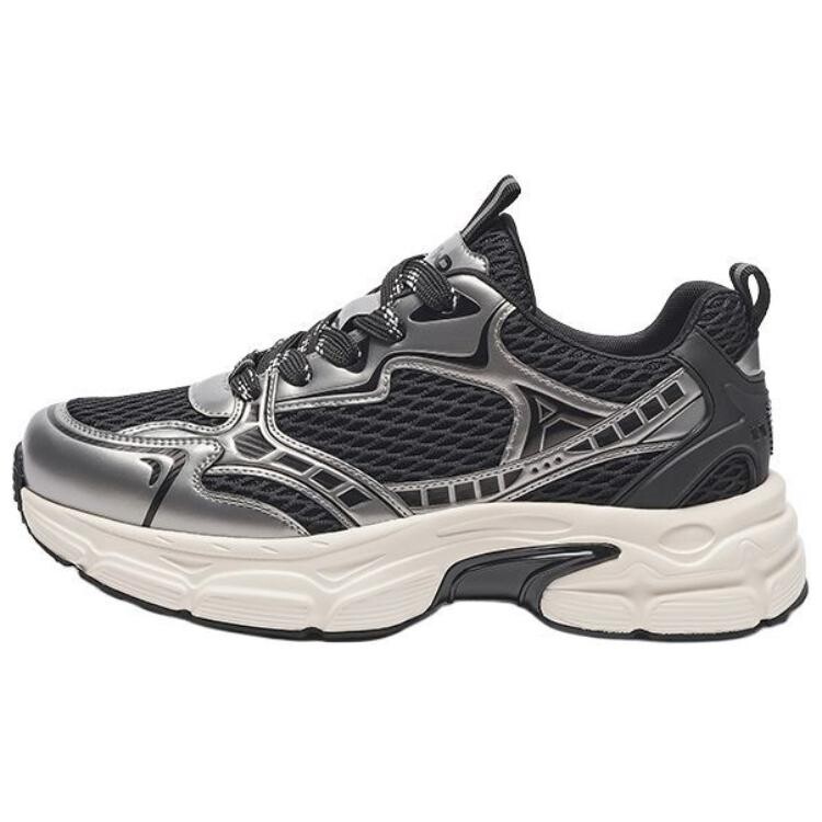 Кроссовки мужские толстые низкие Hotwind, черный
Кроссовки мужские толстые низкие Hotwind, черный