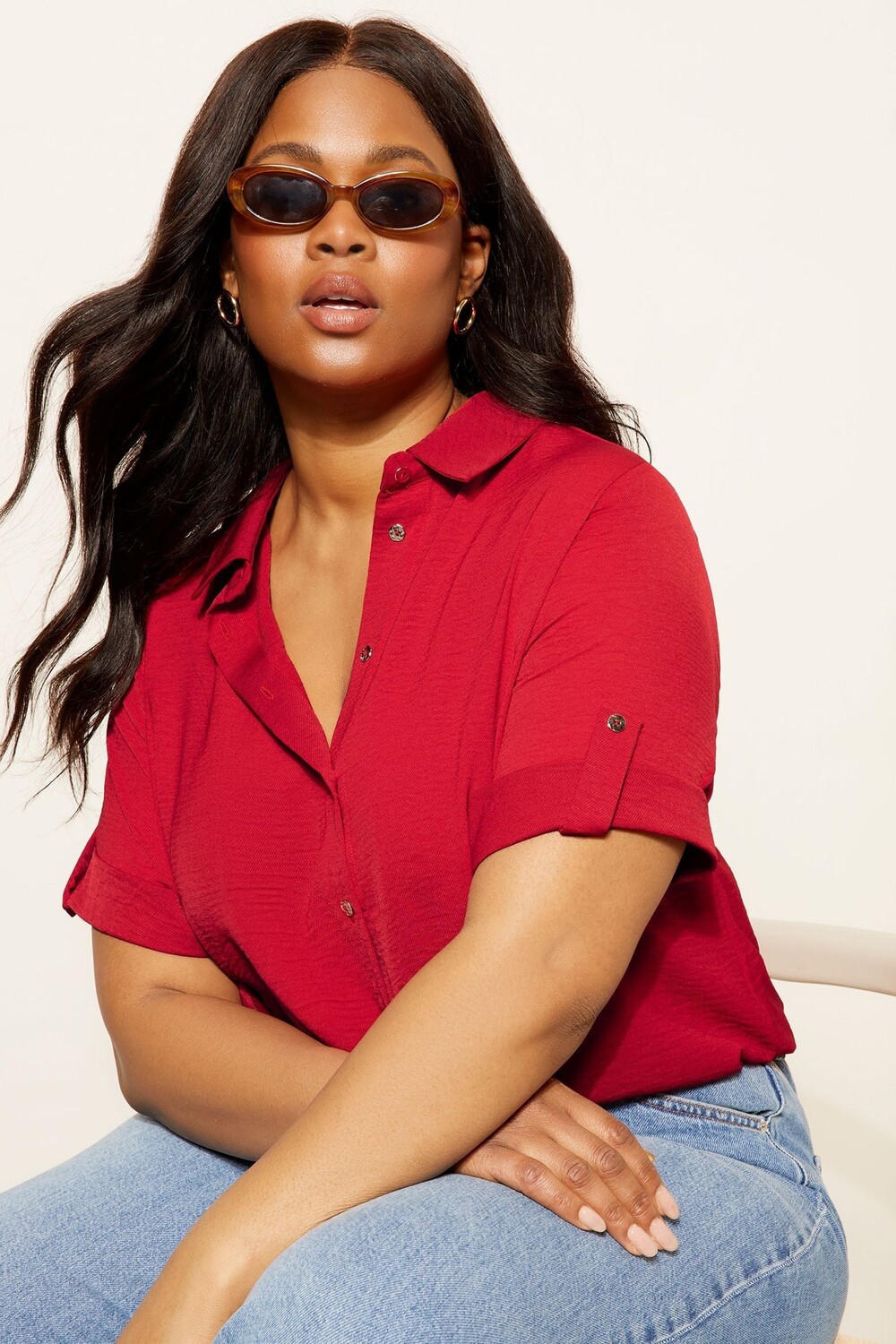 Пуговица с коротким рукавом через рубашку Curves Like These, красный
Пуговица с коротким рукавом через рубашку Curves Like These, красный
