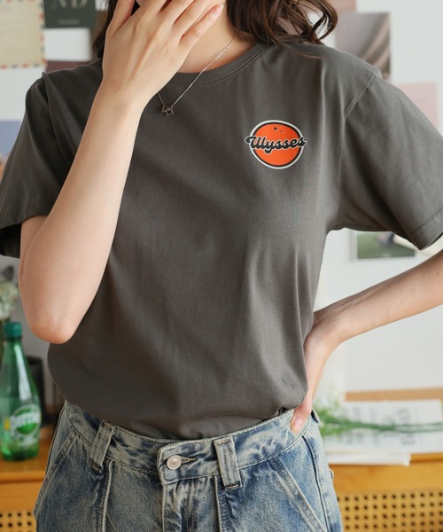 Футболка с принтом Girly Doll, ретро стиль, темно-серый
Футболка с принтом Girly Doll, ретро стиль, темно-серый