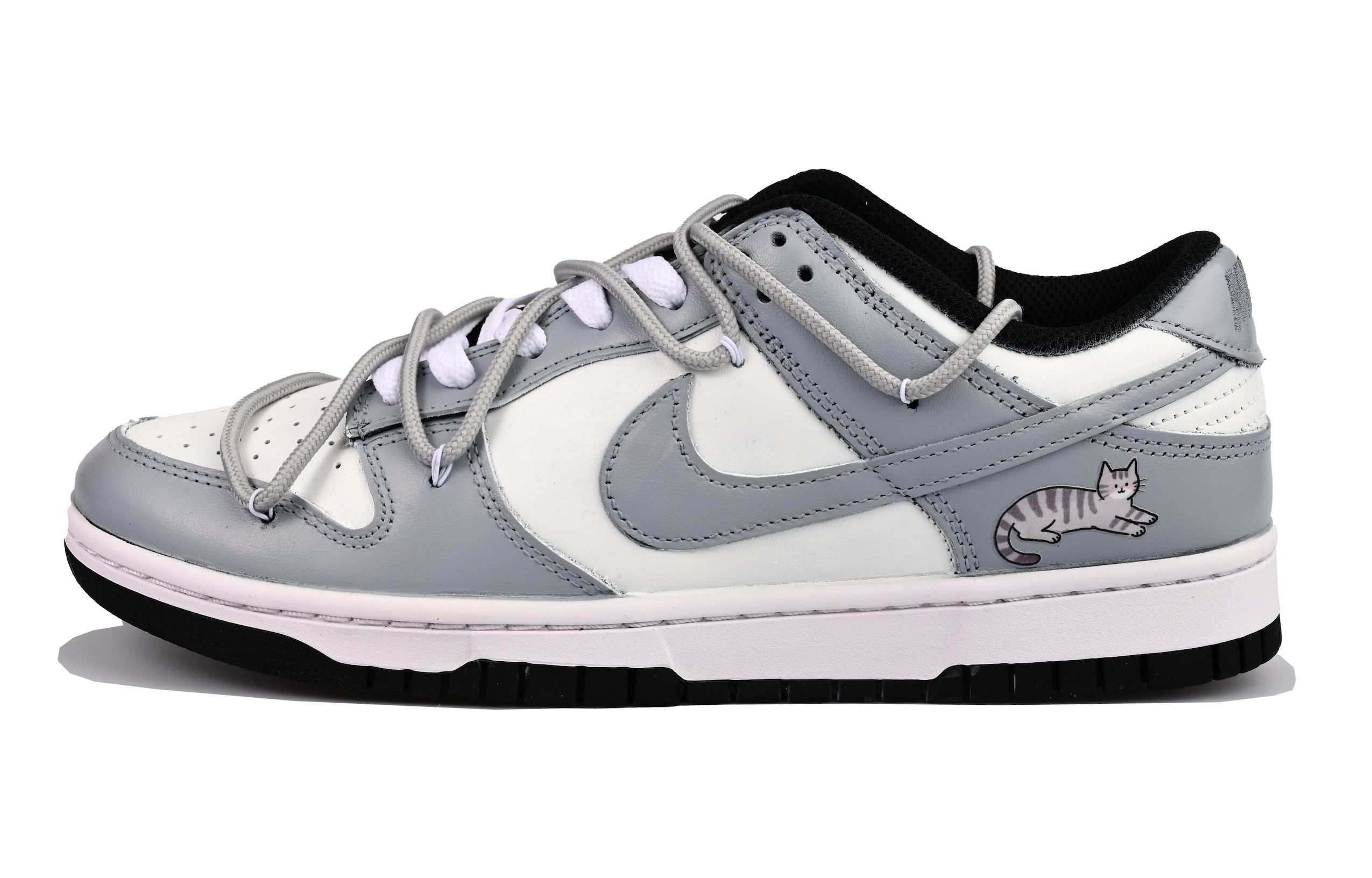 Dunk Cute Kitten Vlad Healing, зимние кожаные легкие амортизирующие противоскользящие низкие Nike, серый
Dunk Cute Kitten Vlad Healing, зимние кожаные легкие амортизирующие противоскользящие низкие Nike, серый