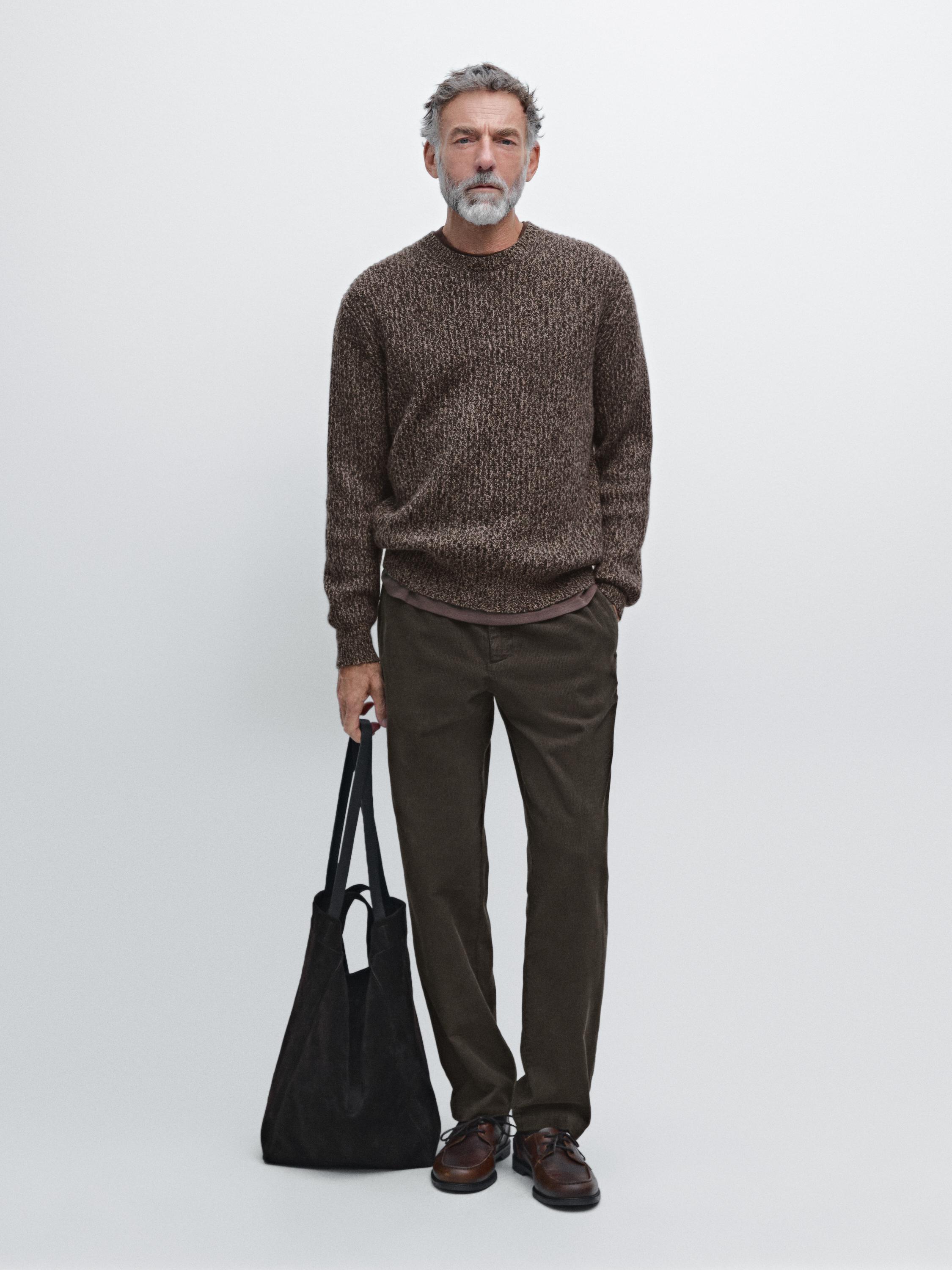 Вельветовые брюки-джоггеры Massimo Dutti, коричневый
Вельветовые брюки-джоггеры Massimo Dutti, коричневый