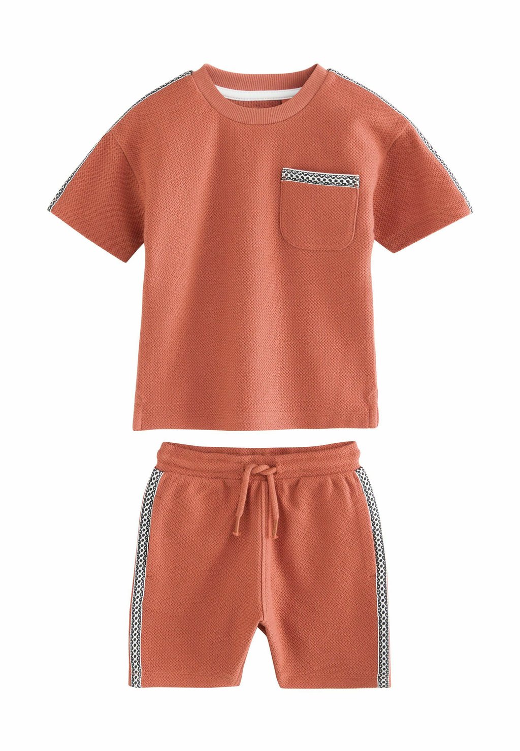 Базовая футболка SET Next, коричневый
Базовая футболка SET Next, коричневый