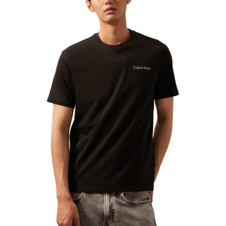 Футболка Rainbow Series унисекс космический черный Calvin Klein, черный
Футболка Rainbow Series унисекс космический черный Calvin Klein, черный