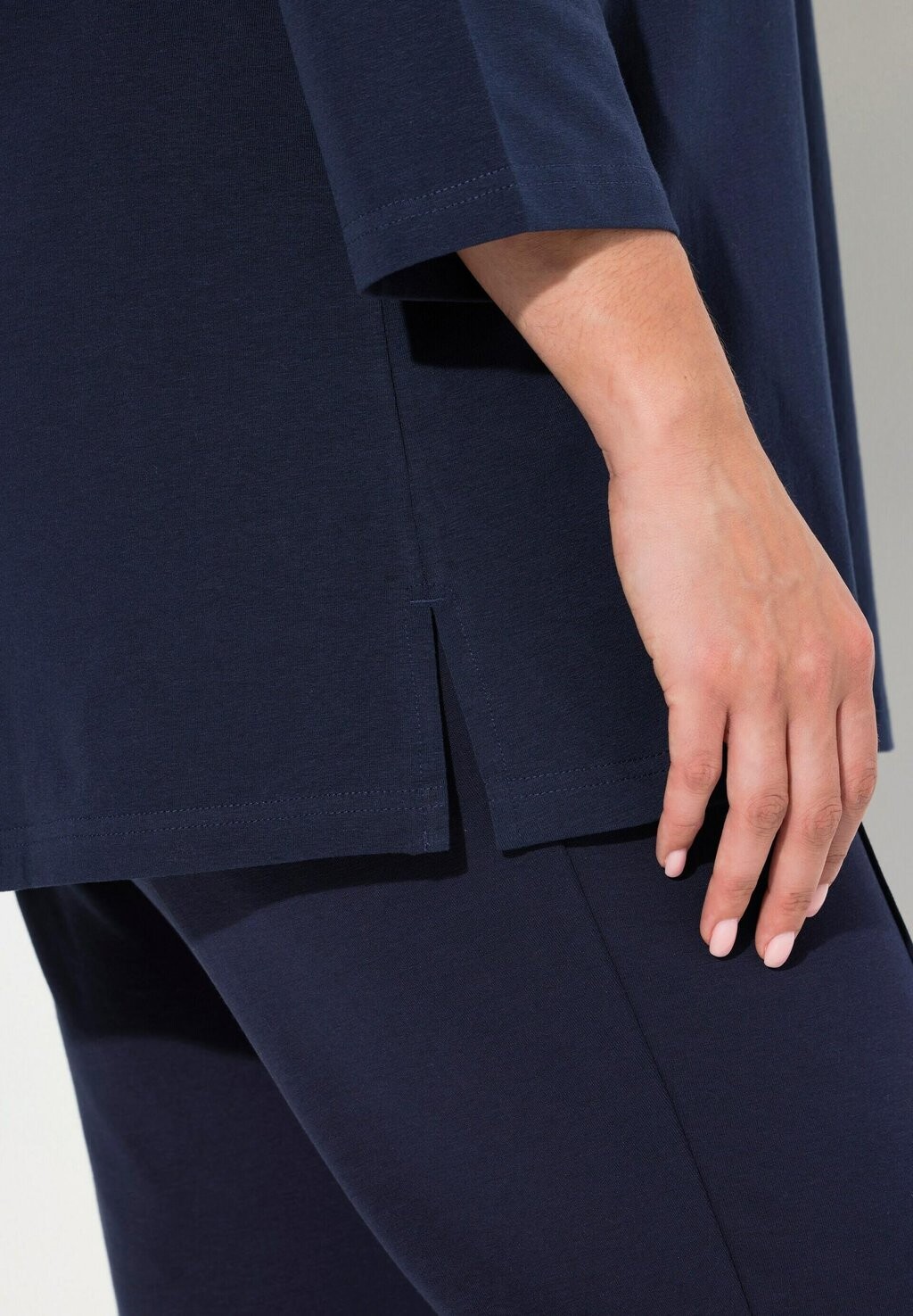 Топ с длинными рукавами PERFECT LETTERED 3/4 SLEEVE Ulla Popken, темно-синий
Топ с длинными рукавами PERFECT LETTERED 3/4 SLEEVE Ulla Popken, темно-синий