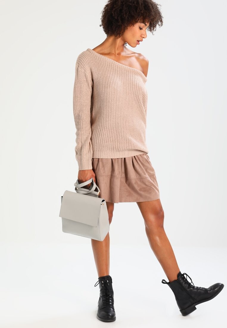 Плиссированная юбка KIA Moves, цвет Warm Sand
Плиссированная юбка KIA Moves, цвет Warm Sand