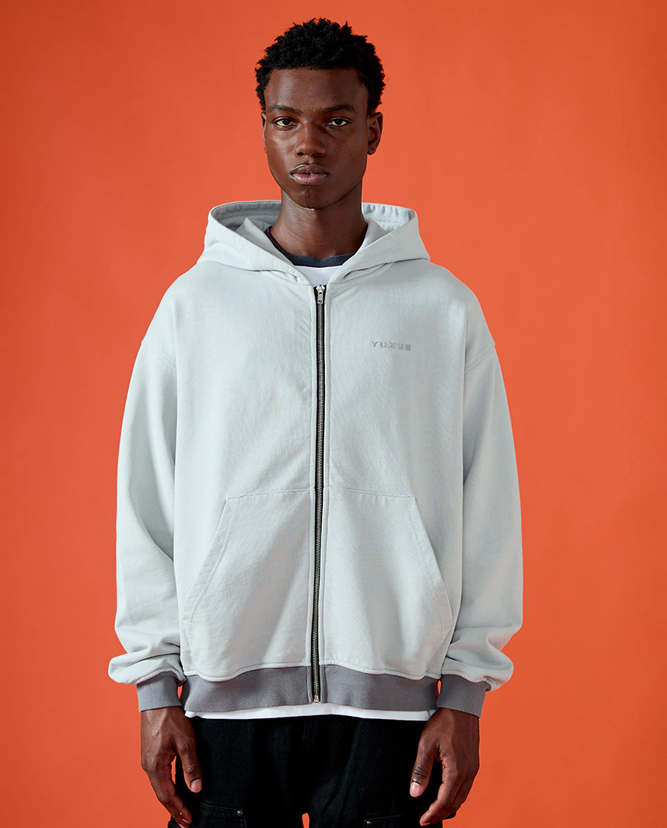 Мужская толстовка с капюшоном на молнии YUXUS, серый
Мужская толстовка с капюшоном на молнии YUXUS, серый