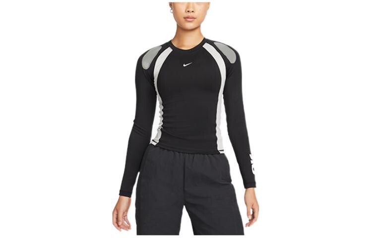 Футболка женская черная Nike
Футболка женская черная Nike