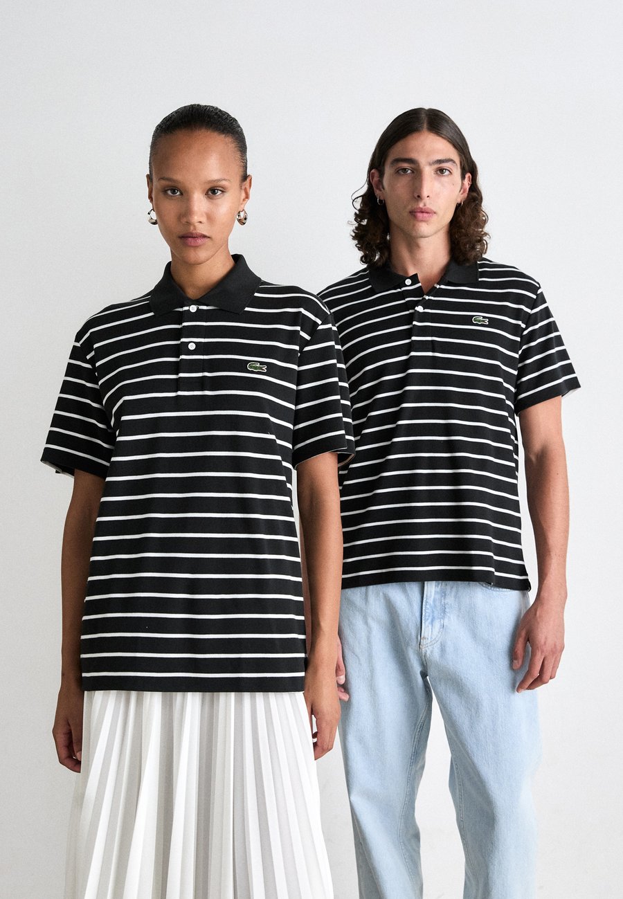 Поло Lacoste UNISEX, Black/White/Black
Поло Lacoste UNISEX, Black/White/Black
