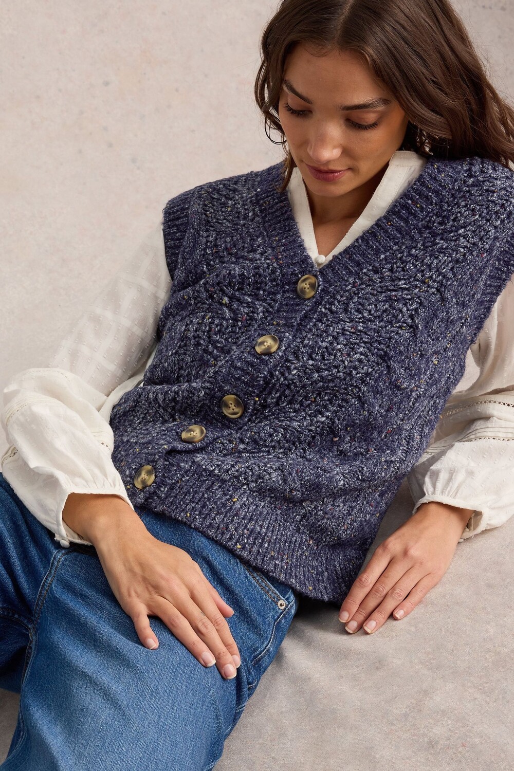 Кнопка прокладки кабеля через бак White Stuff, синий
Кнопка прокладки кабеля через бак White Stuff, синий