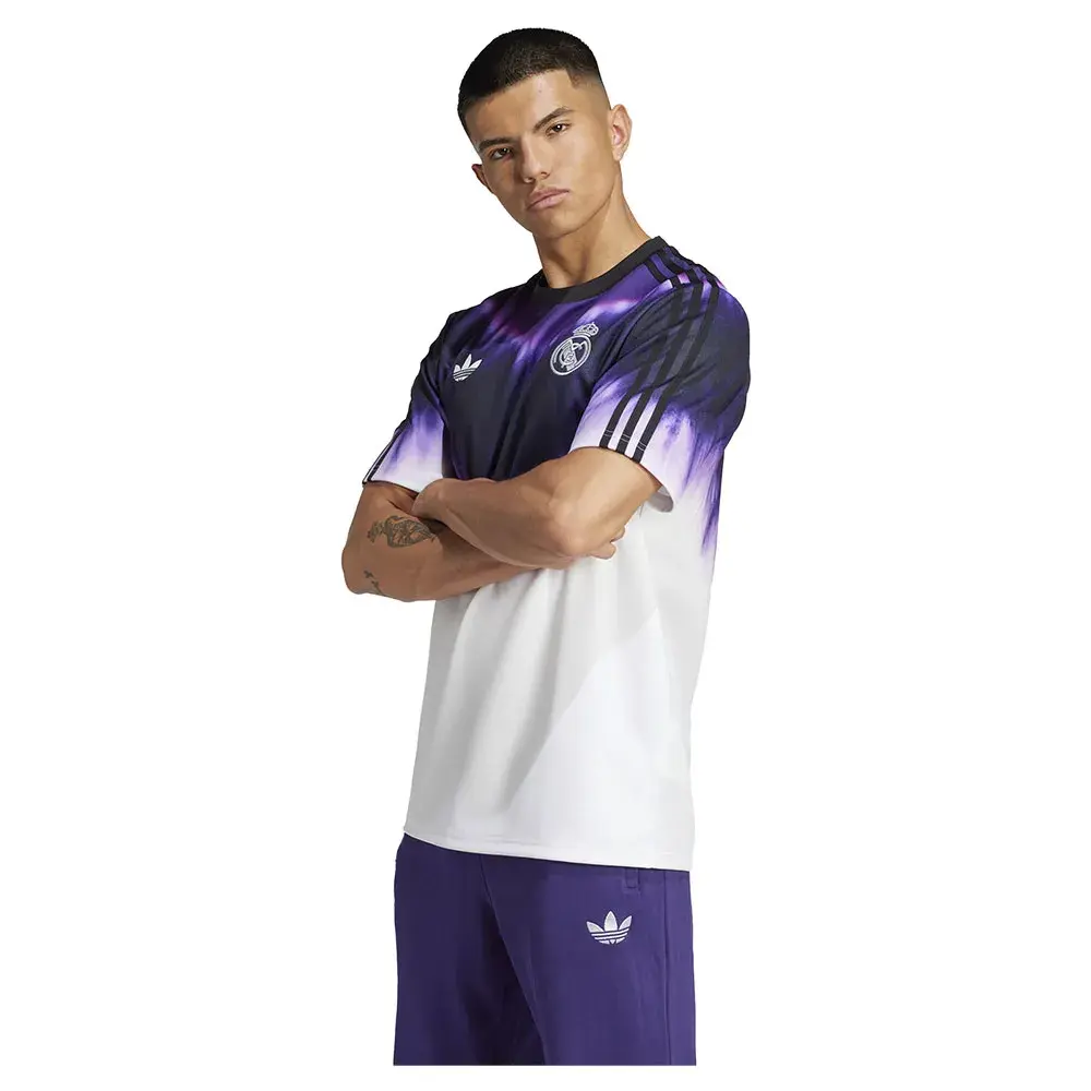 Футболка с коротким рукавом adidas Real Madrid CNY, фиолетовый
Футболка с коротким рукавом adidas Real Madrid CNY, фиолетовый
