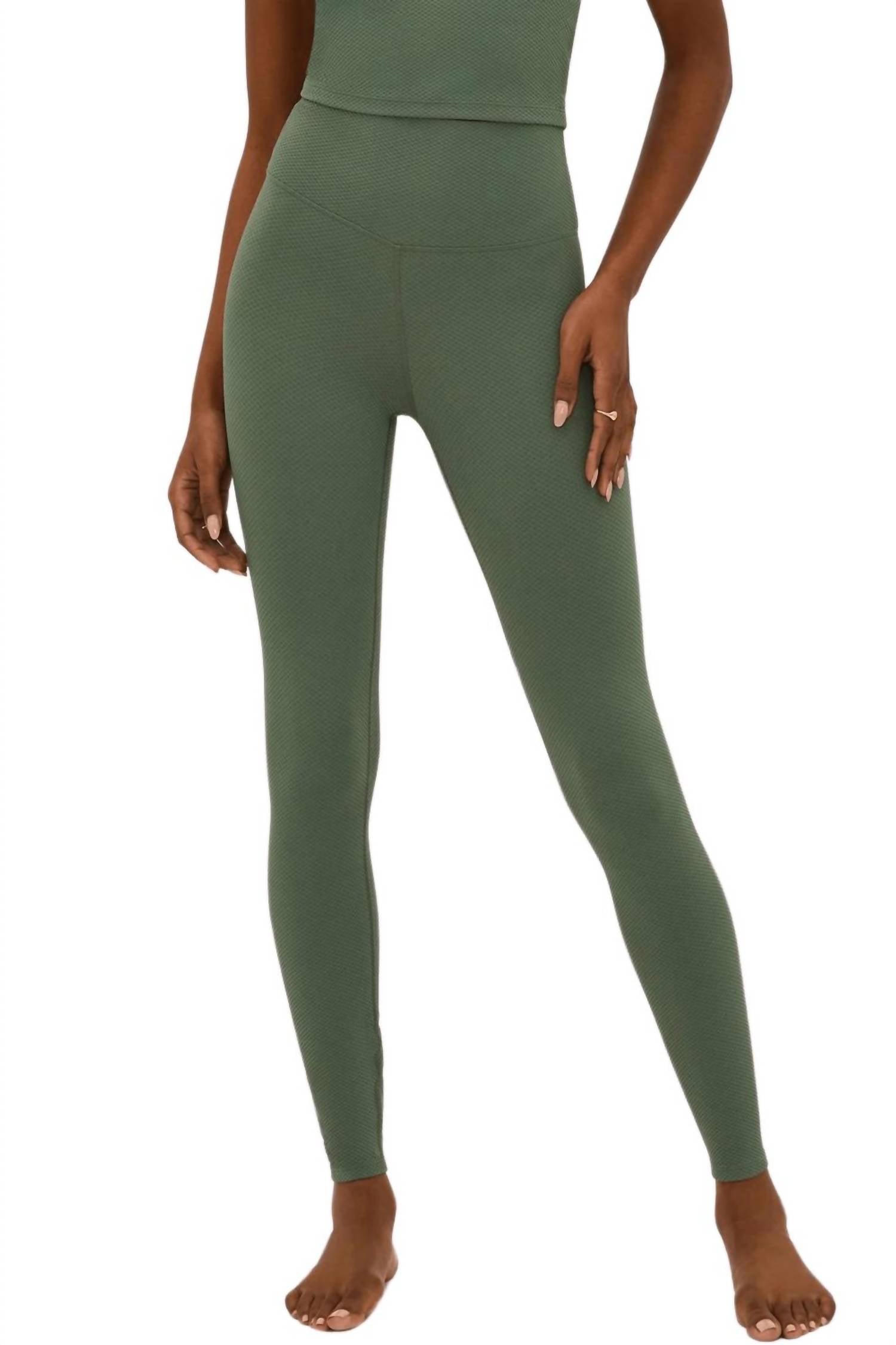 Пижамные леггинсы Piper с высокой талией в цвете Queen Palm Beach Riot, Queen Palm
Пижамные леггинсы Piper с высокой талией в цвете Queen Palm Beach Riot, Queen Palm