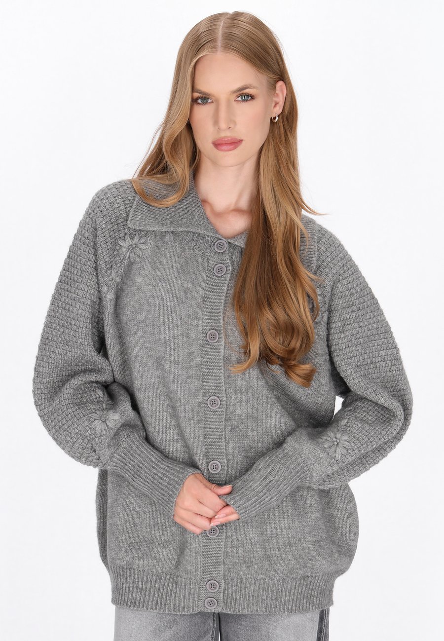 Кардиган DreiMaster Cardigan, Light Grey Melange/Light Grey
Кардиган DreiMaster Cardigan, Light Grey Melange/Light Grey