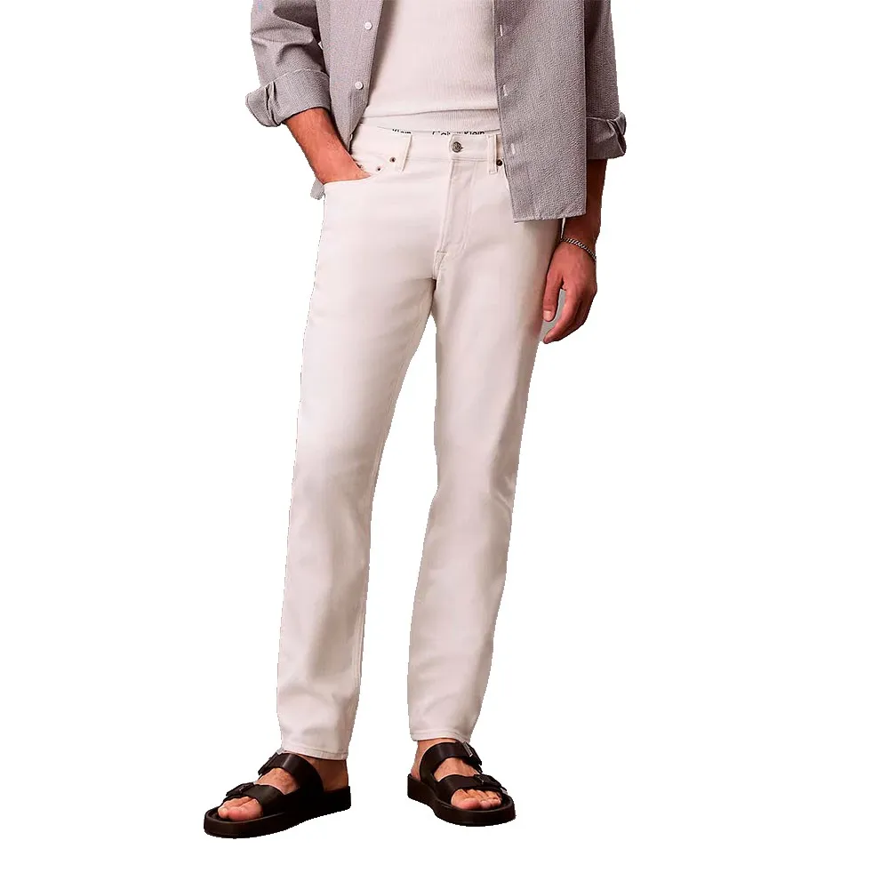 Джинсы Calvin Klein LV04RF751G Slim Fit Calvin klein jeans, белый
Джинсы Calvin Klein LV04RF751G Slim Fit Calvin klein jeans, белый