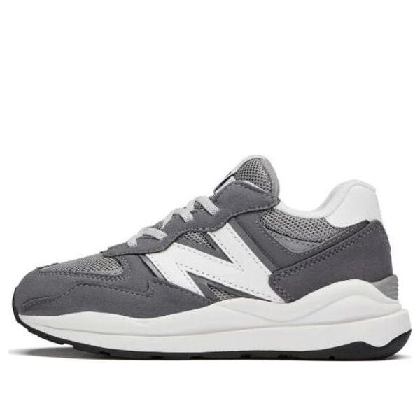 Кроссовки 57 40 New Balance, серый
Кроссовки 57 40 New Balance, серый