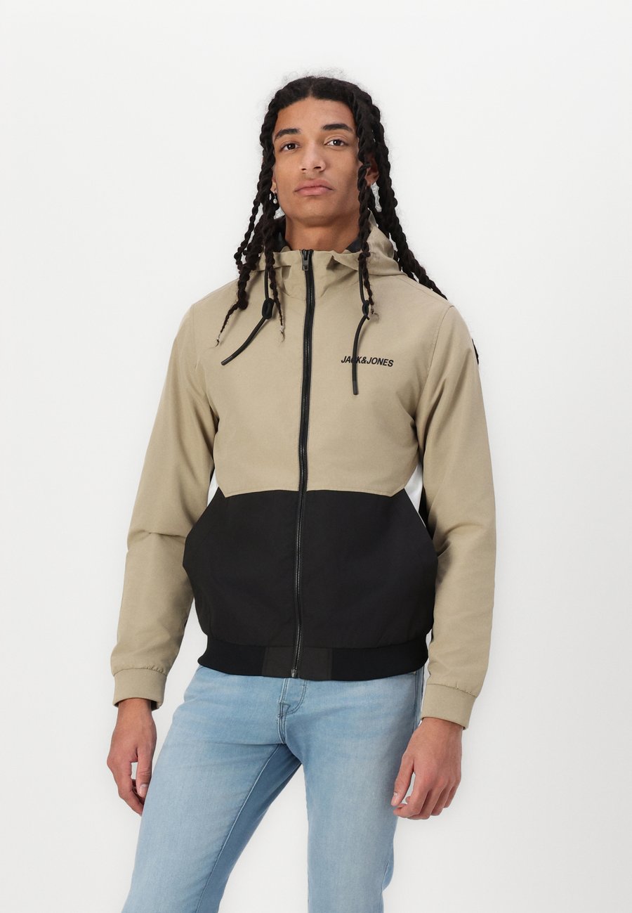 Куртка Jack & Jones JJERUSH HOOD, Braun/Brown
Куртка Jack & Jones JJERUSH HOOD, Braun/Brown