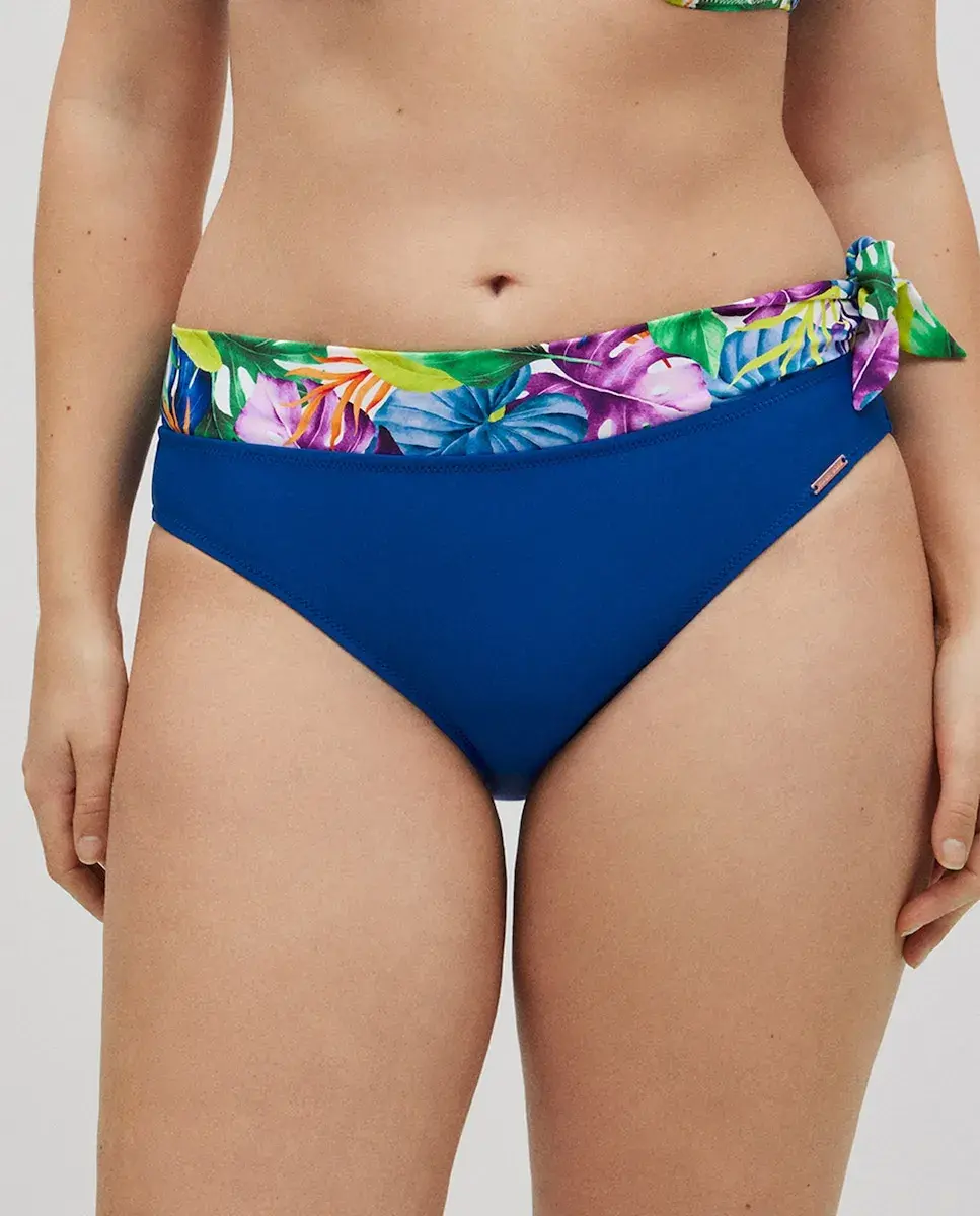 Однотонные плавки мини-бикини с узлом Ysabel Mora, мультиколор
Однотонные плавки мини-бикини с узлом Ysabel Mora, мультиколор