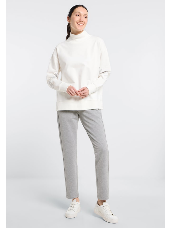 ELBSAND Белая толстовка "Линна"
ELBSAND Белая толстовка "Линна"