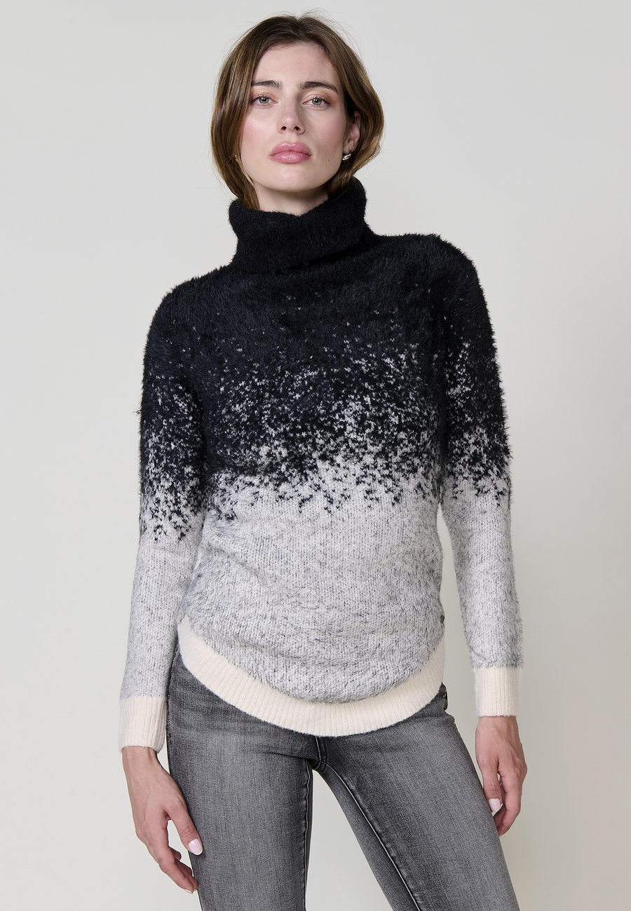 Джемпер Koroshi Jumper, Crudo Off-White/Off-White
Джемпер Koroshi Jumper, Crudo Off-White/Off-White