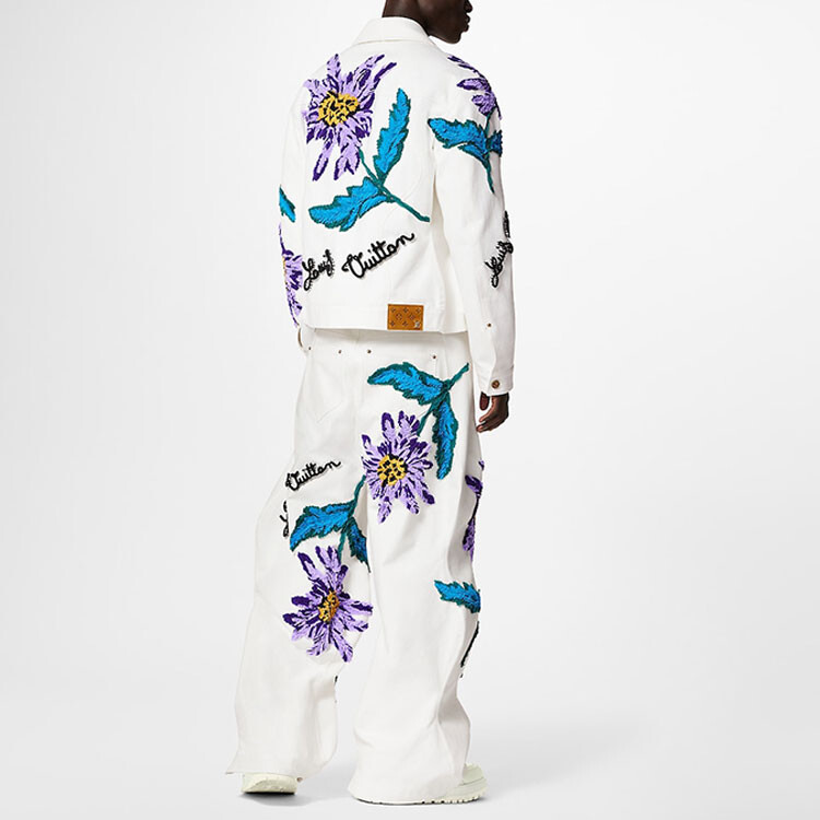 Джинсовая куртка мужская белая Louis Vuitton, белый
Джинсовая куртка мужская белая Louis Vuitton, белый