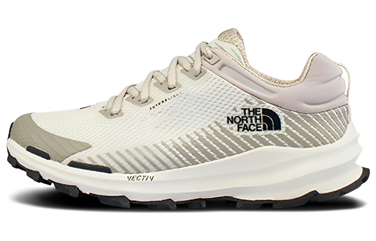 Женская походная обувь THE NORTH FACE
Женская походная обувь THE NORTH FACE