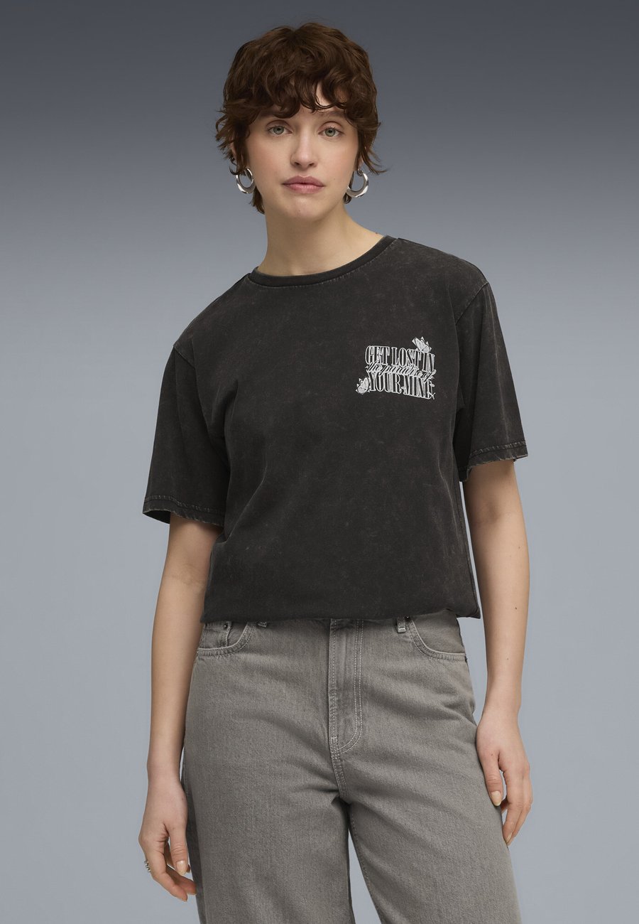 Футболка Puma GRAPHIC PARADISE MINDSET WASHED RELAXED, Black/Anthracite, Черный, Футболка Puma GRAPHIC PARADISE MINDSET WASHED RELAXED, Black/Anthracite
Футболка Puma GRAPHIC PARADISE MINDSET WASHED RELAXED, Black/Anthracite, Черный, Футболка Puma GRAPHIC PARADISE MINDSET WASHED RELAXED, Black/Anthracite
