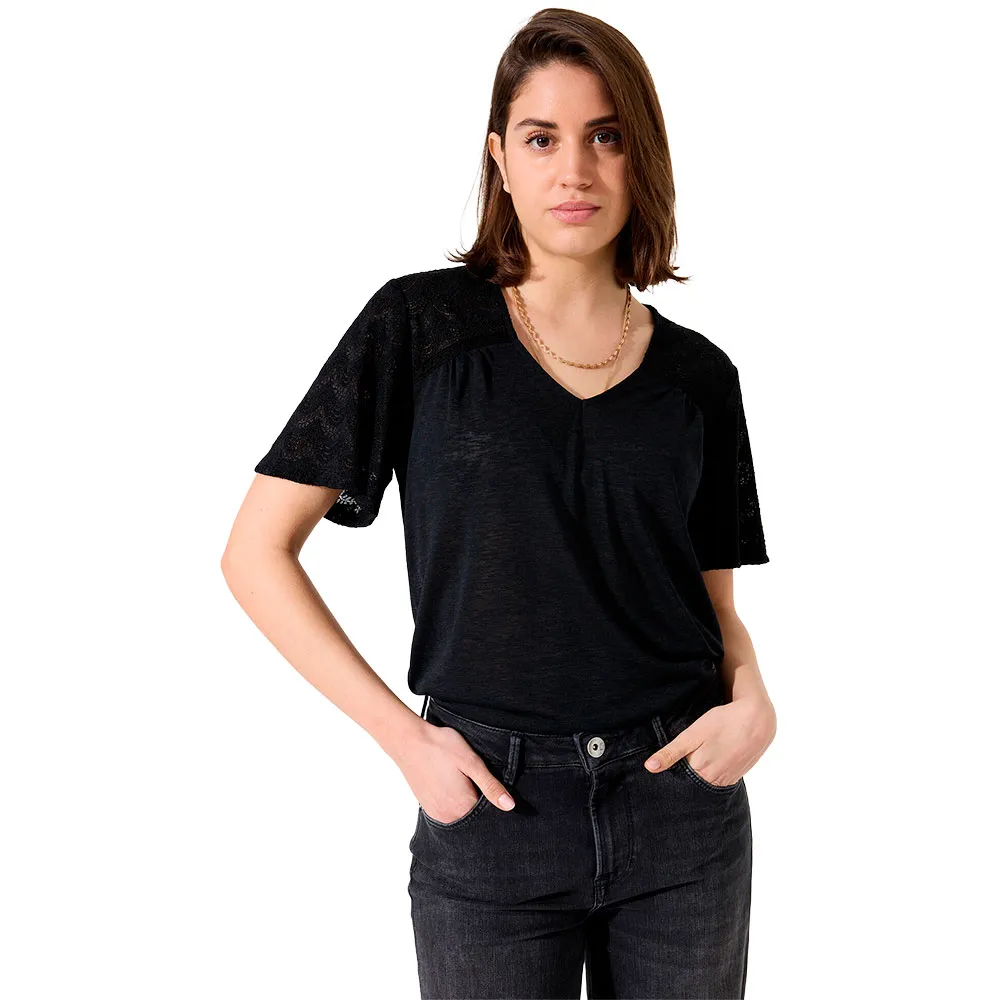 Футболка Garcia G50203 short sleeve v neck, черный 
Футболка Garcia G50203 short sleeve v neck, черный