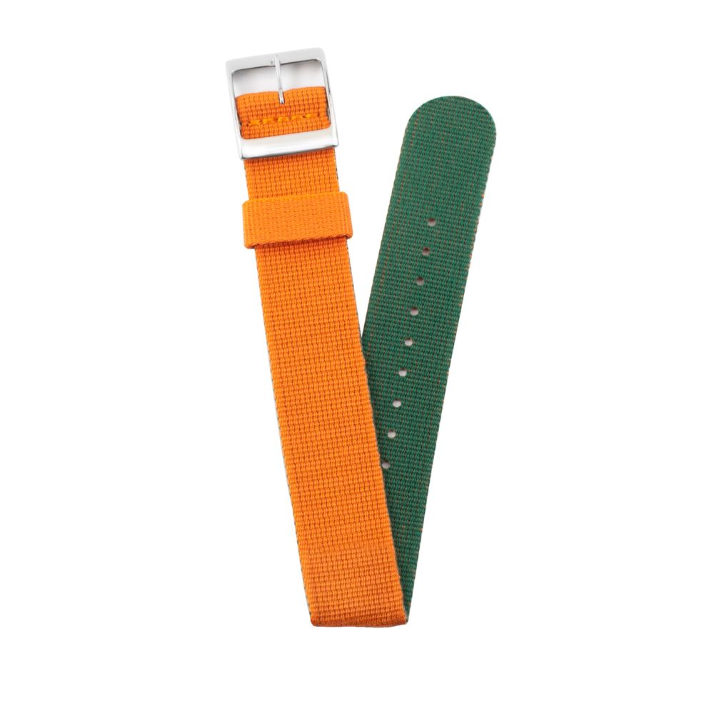 Часы из оранжевого нейлона Timex 
Часы из оранжевого нейлона Timex
