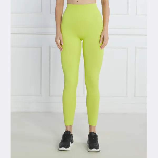 Леггинсы облегающего кроя без швов в рубчик Guess, желтый
Леггинсы облегающего кроя без швов в рубчик Guess, желтый