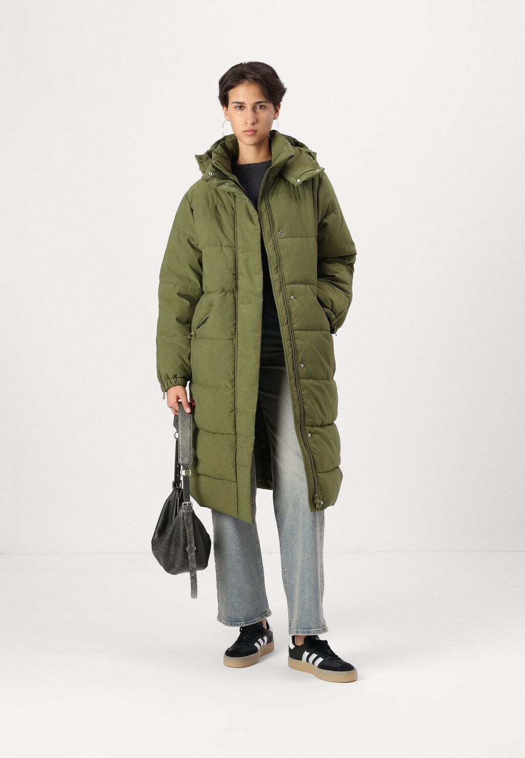 Зимнее пальто JDYFLOTTE LONG PADDED JACKET JDY, темно-зеленый
Зимнее пальто JDYFLOTTE LONG PADDED JACKET JDY, темно-зеленый