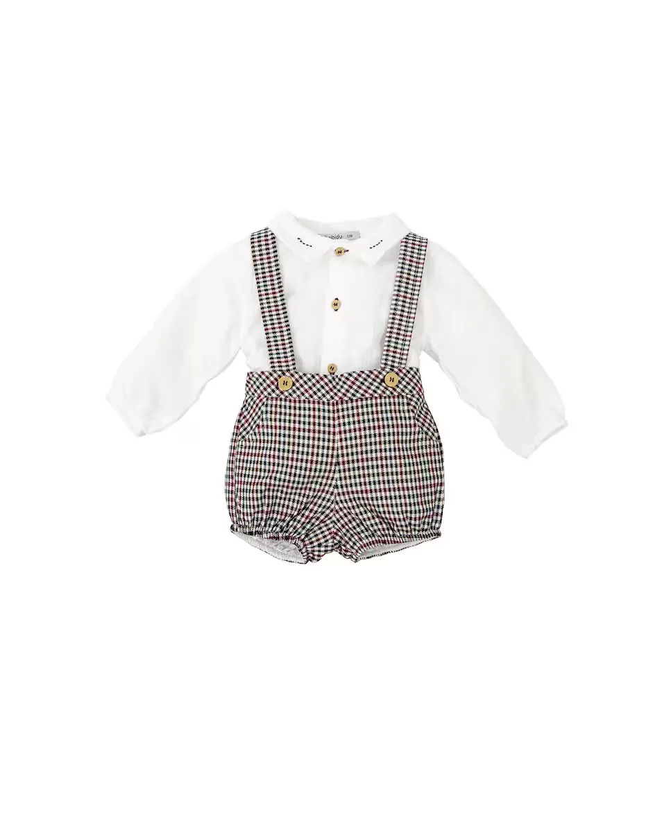 Комплект для мальчика, состоящий из рубашки и шорт в ломаную клетку с подтяжками BABIDÚ, цвет Granate
Комплект для мальчика, состоящий из рубашки и шорт в ломаную клетку с подтяжками BABIDÚ, цвет Granate