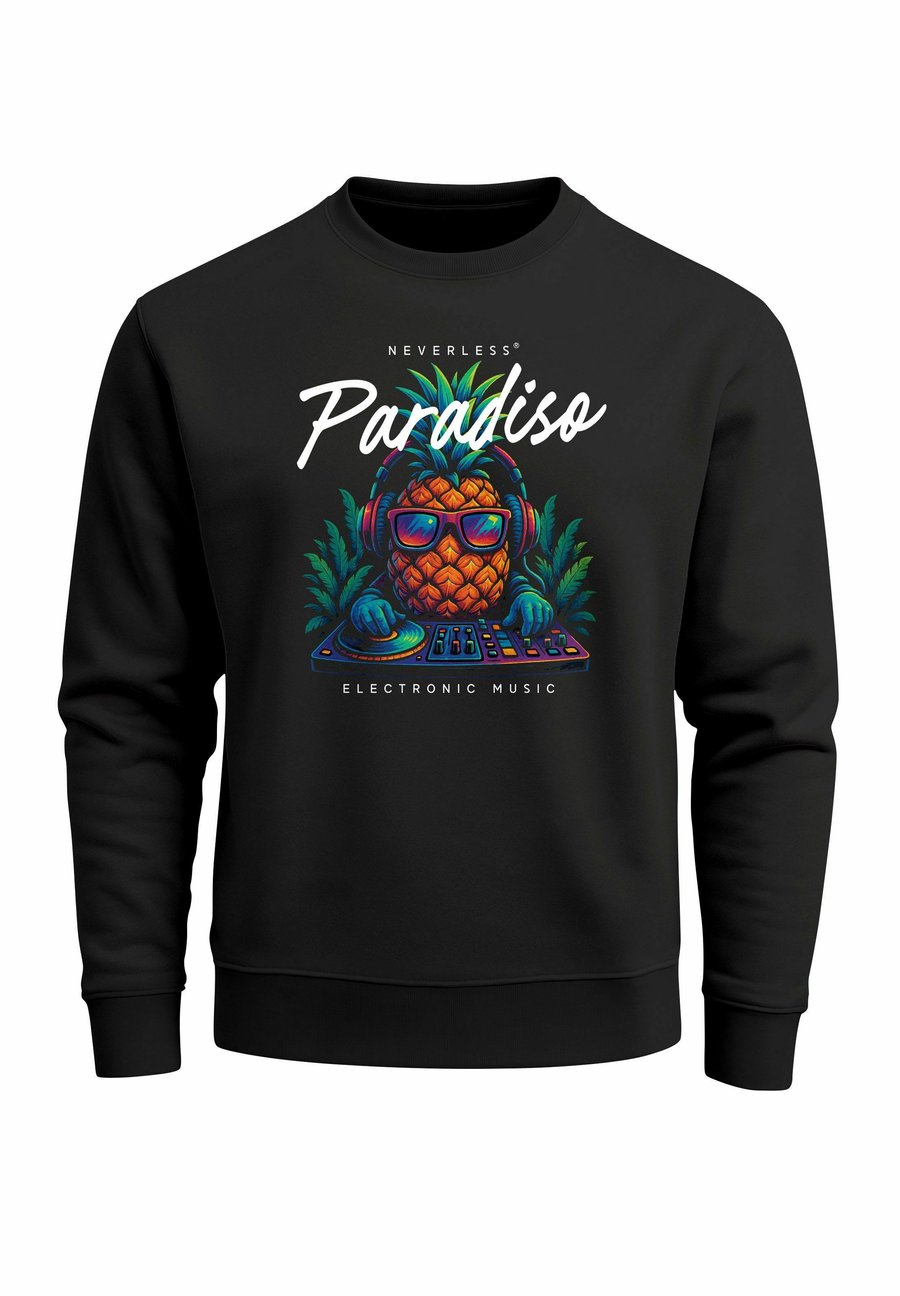 Толстовка Neverless OHNE KAPUZE FRONTPRINT PARADISO PINEAPPLE DJ, Schwarz/Black
Толстовка Neverless OHNE KAPUZE FRONTPRINT PARADISO PINEAPPLE DJ, Schwarz/Black